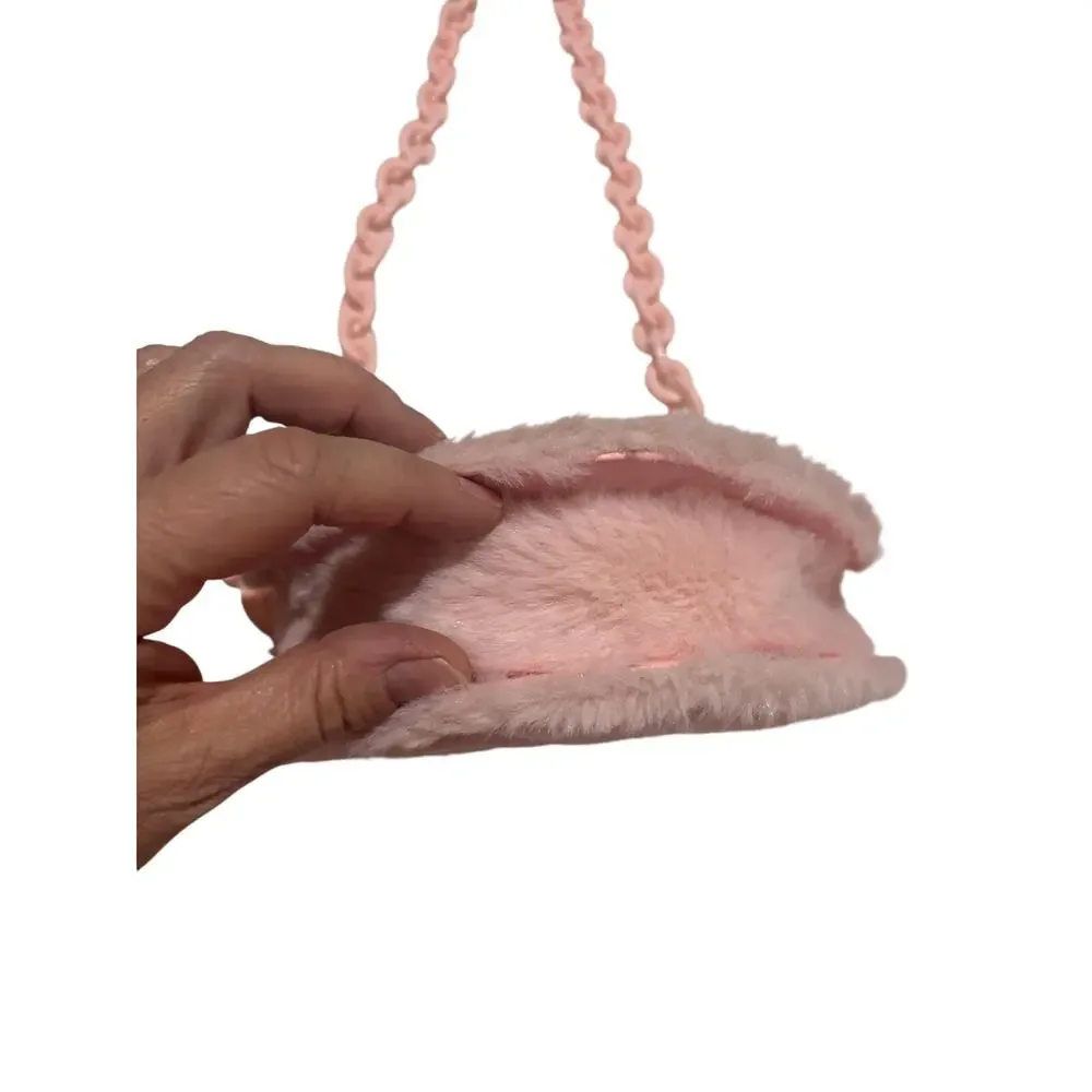 All in motion pink faux fur Herat shaped purse chain link strap worn once euc